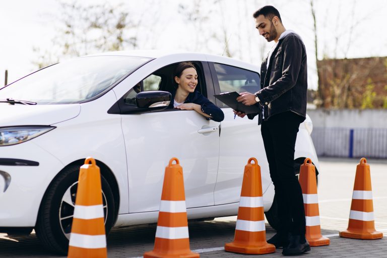 Autoescuela: publicidad y merchandising