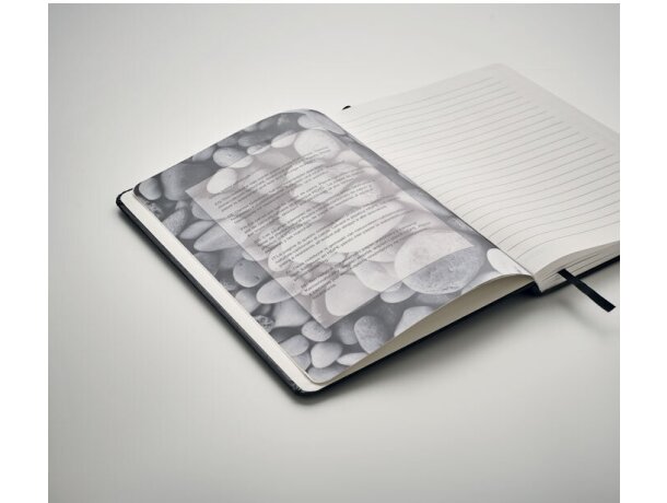 Libreta Stein A5 papel piedra reciclado con banda elástica Negro detalle 2