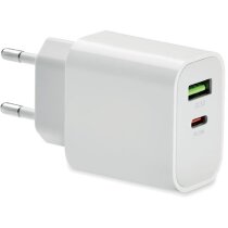 Cargador triple USB quick charge policarbonato