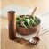 Set ensaladera con utensilios Rucco Madera detalle 2