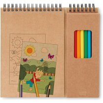 Set de cuaderno y lápices personalizado beige