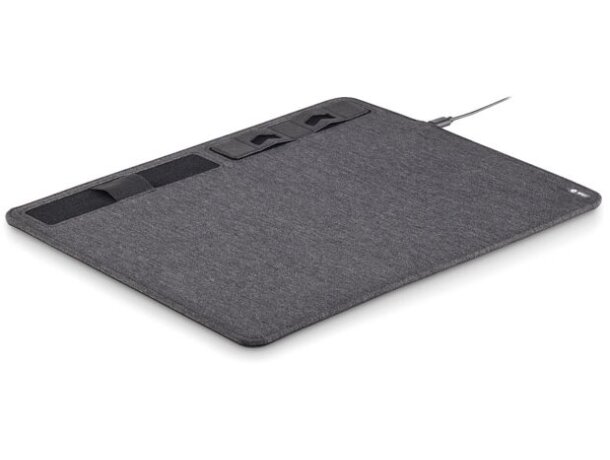 Alfombrilla ratón poliéster reciclado con cargador móvil 15 W Gris oscuro detalle 5
