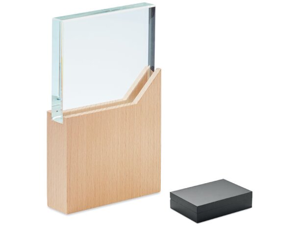 Trofeo Zeal cristal transparente sobre base haya natural Madera detalle 5