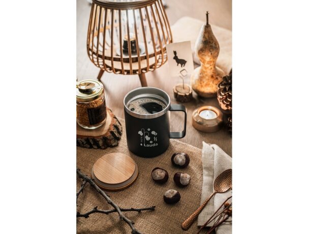 Taza lauda de acero inoxidable reciclado con tapa de bambú 420ml detalle 3