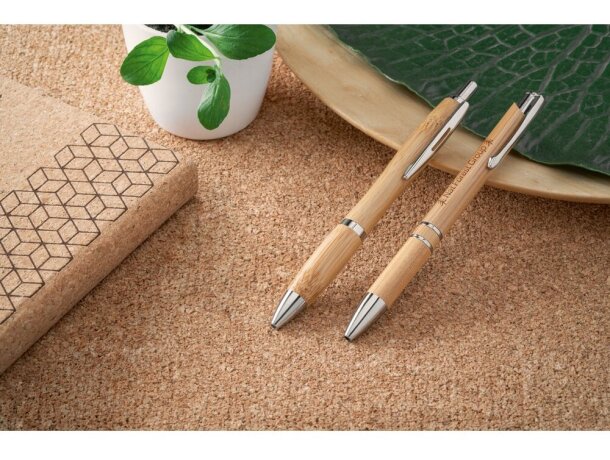 Bolígrafo de bambú  BETA BAMBOO. detalle 1