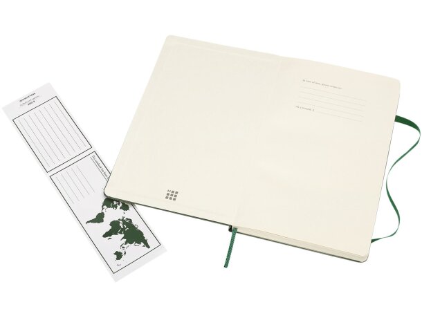 Libreta tapa dura rayada Classic Moleskine con cierre elástico detalle 40