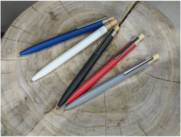 Bolígrafo aluminio reciclado Nooshin con pulsador bambú Gris detalle 12