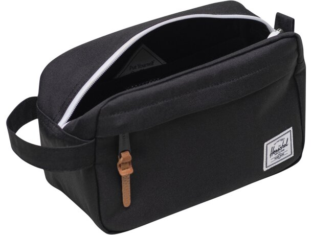 Neceser de viaje reciclado Herschel Chapter con cremallera Negro intenso detalle 3