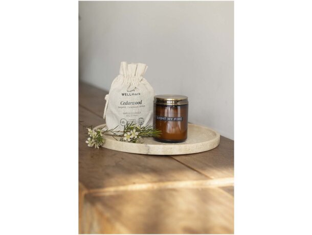 Vela perfumada cedro Wellmark vidrio reciclado cera colza detalle 2