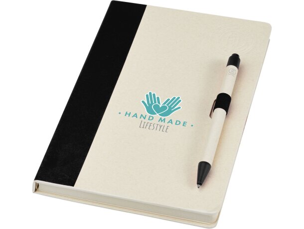 Set libreta A5 y bolígrafo Dairy Dream cartón reciclado Negro intenso detalle 1