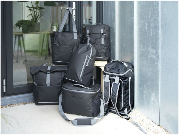 Mochila lona reciclada al agua certificada GRS Aqua 35 litros Negro intenso detalle 8