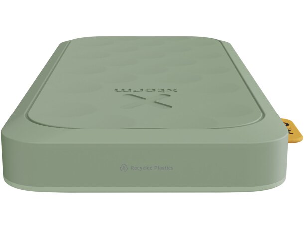 Batería externa Xtorm FS510 Fuel Series 10000mAh Verde salvia detalle 28