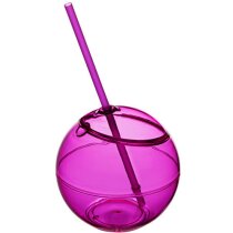 Bola de coctel con pajita rosa Bola de coctel con pajita rosa