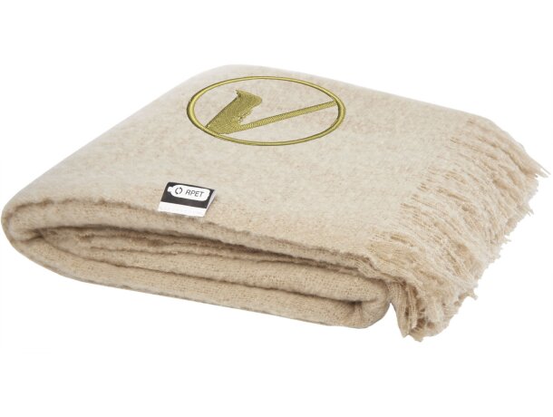 Manta sostenible Ivy de mohair y RPET con certificación GRS Beige detalle 1