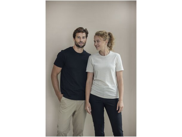 Camiseta unisex reciclada Aware Avalite con trazabilidad QR detalle 22