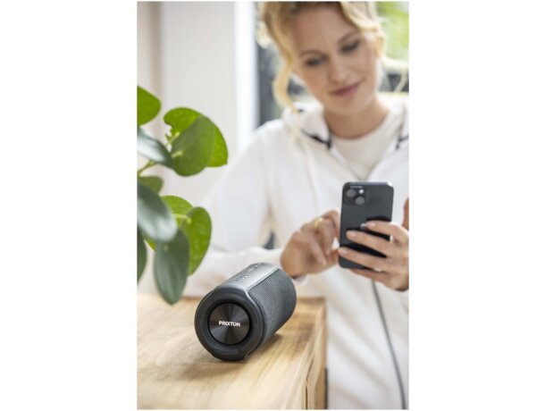 Altavoz Bluetooth Prixton Echo Box con certificación IPX6 Negro intenso detalle 5