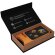 Cargador inalámbrico de madera SCX.design W16 con logo luminoso Madera detalle 2