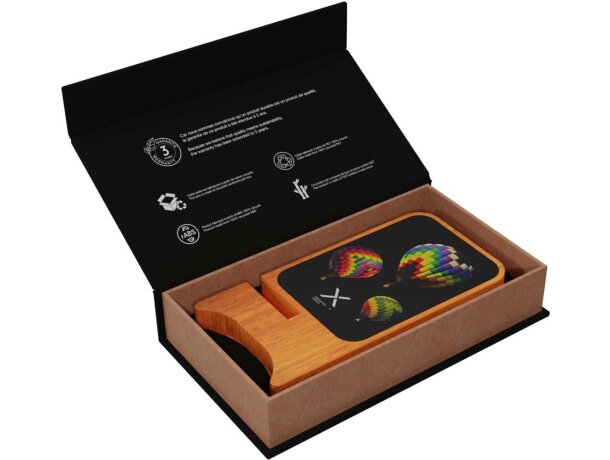 Cargador inalámbrico de madera SCX.design W16 con logo luminoso Madera detalle 2