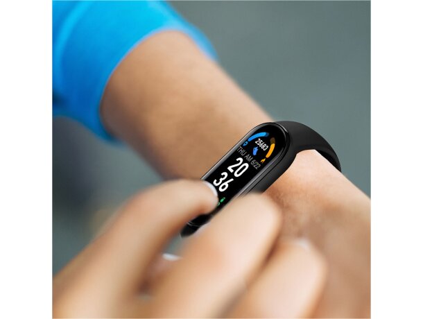 Pulsera inteligente Prixton AT410 con monitor cardíaco Negro intenso detalle 4