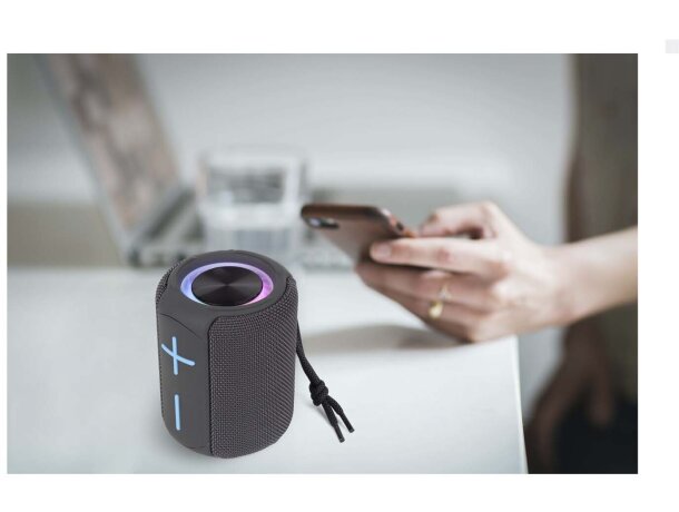 Altavoz Prixton Beat Box con Bluetooth 5.3 y resistencia IPX5 Gris detalle 14