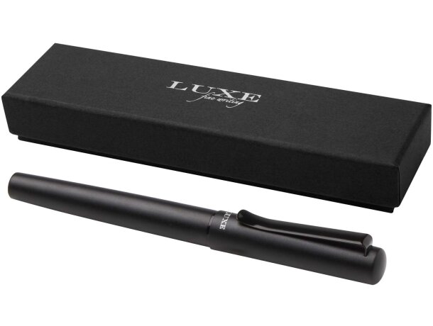 Pluma estilográfica Lucetta de aluminio reciclado negro mate Negro intenso detalle 5