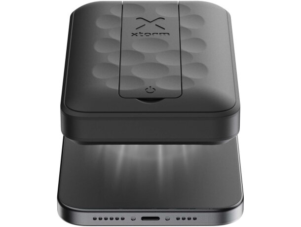 Batería externa inalámbrica magnética Xtorm FS5W101 Negro intenso detalle 5