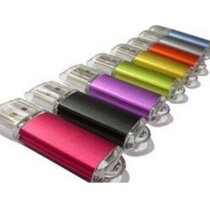 Moderna memoria usb con tapa personalizada Moderna memoria usb con tapa personalizada