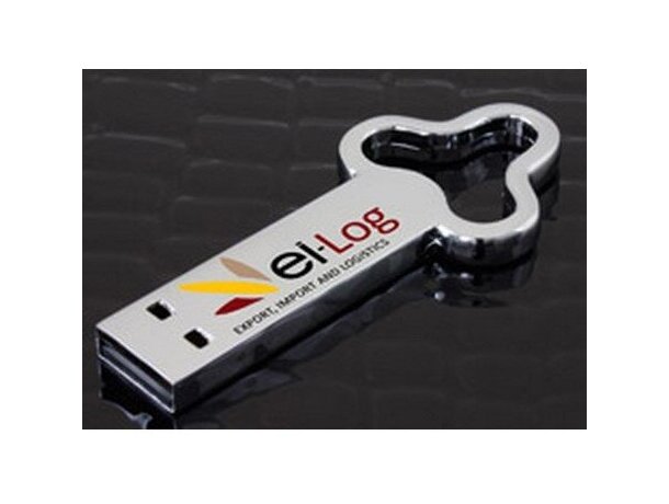 Memoria usb con detalle en metal personalizada Memoria usb con detalle en metal personalizada