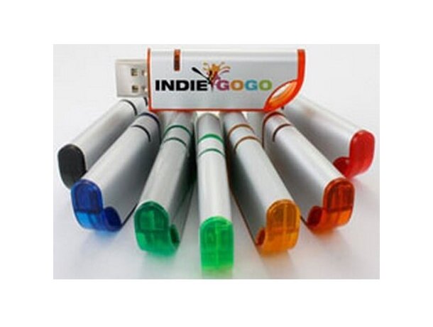 Memoria usb en color plata personalizada Memoria usb en color plata personalizada