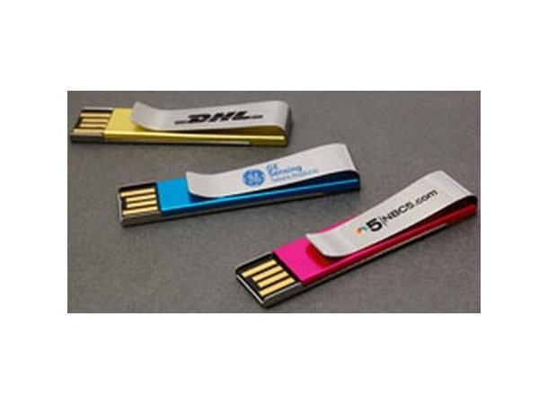 Usb alargado con clip Usb alargado con clip
