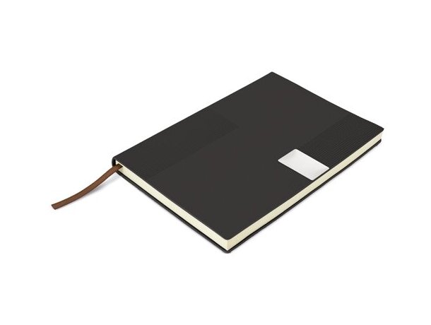 Libreta A5 Miletto RPET con textura relieve y chapa metálica Negro detalle 7