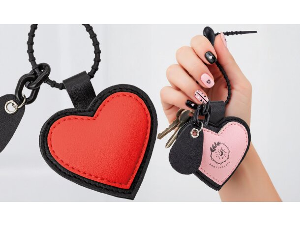 Llavero Mon Amour con forma de corazón en poliuretano suave detalle 4