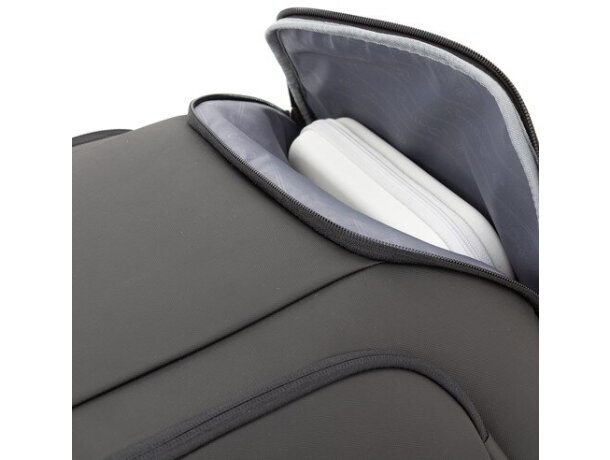 Mochila semirrígida Hofman con bolsillo antirrobo y USB detalle 14