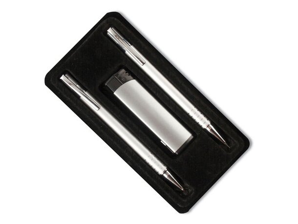 Estuche con dos bolígrafos y encendedor negro