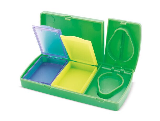 Pastillero cortador con 2 secciones extraibles verde