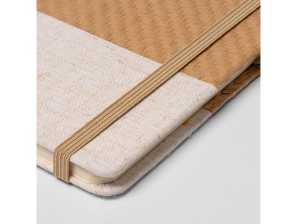Libreta con banda elastica corporativa con tapa rígida y marcapágina unisex paja natural Bert Crudo detalle 1