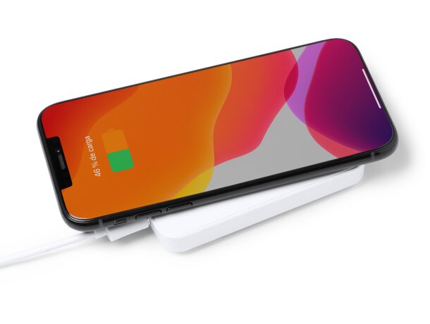 Powerbank de 5000 mah con detalles en bambú Gunder Blanco detalle 2