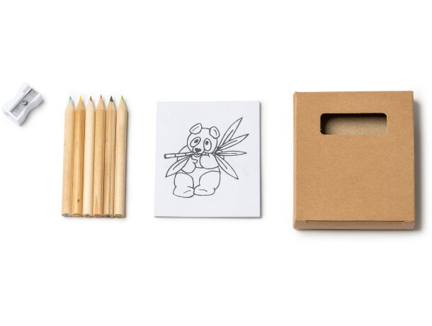 Kit para colorear con bloc con dibujos y sacapuntas Tilos Crudo detalle 1