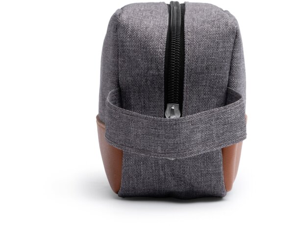 Neceser Tosun de poliéster reciclado con detalles en PU Leather Gris vigore detalle 2