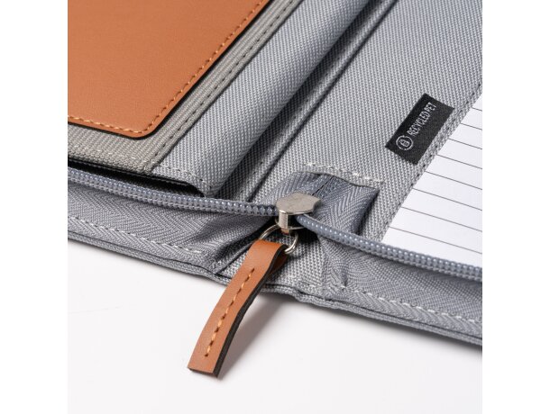 Carpeta Veliz con RPET reciclado y detalles en PU Leather Negro detalle 2