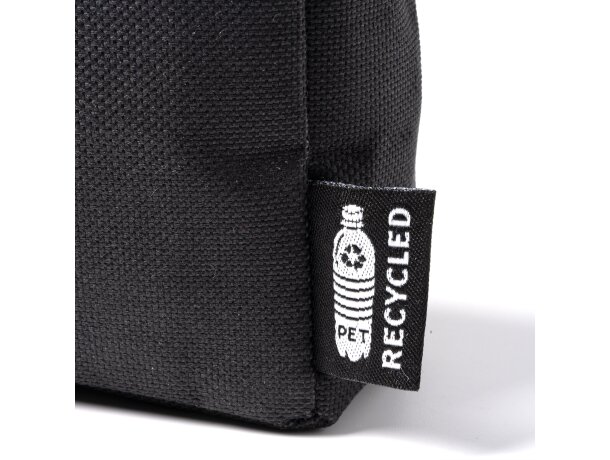 Estuche con logo en rPET con cremallera Sunte Negro detalle 1