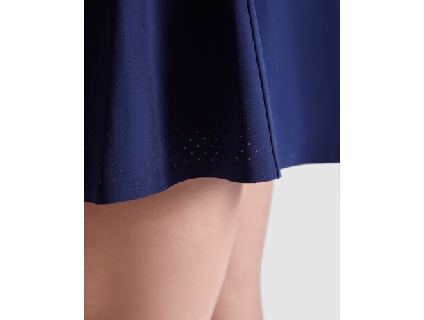Falda deportiva Serena con tejido reciclado certificado GRS Negro detalle 2