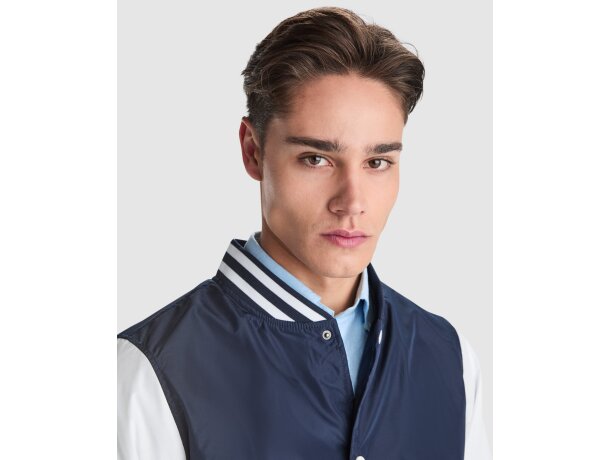 Chaqueta California Roly acolchada bicolor con cremallera Negro/blanco detalle 3