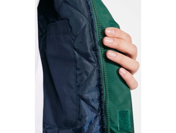 Parka Europa acolchada impermeable detalle 4