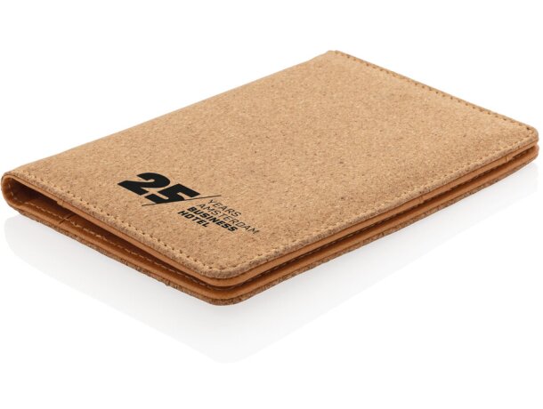 Cartera pasaporte RFID de corcho Marron detalle 6