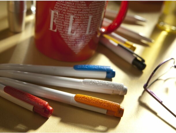 Bolígrafo de plástico con clip a color personalizado