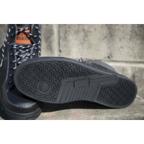 Botas de trabajo con puntera de acero y suela de caucho negra Botas de trabajo con puntera de acero y suela de caucho negra