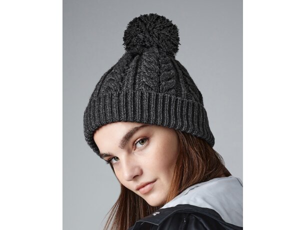 Por qué los gorros de lana que usamos en invierno llevan pompón