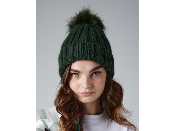 Gorro con pom pom unisex Salvia verde detalle 4