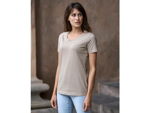 Camiseta de mujer 185 gr entallada barata